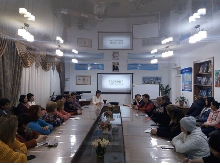 23.10.2019 года в СОШ №30 был проведен правовой всеобуч с родительской общественностью школы по теме "Нет коррупций в нашей школе".